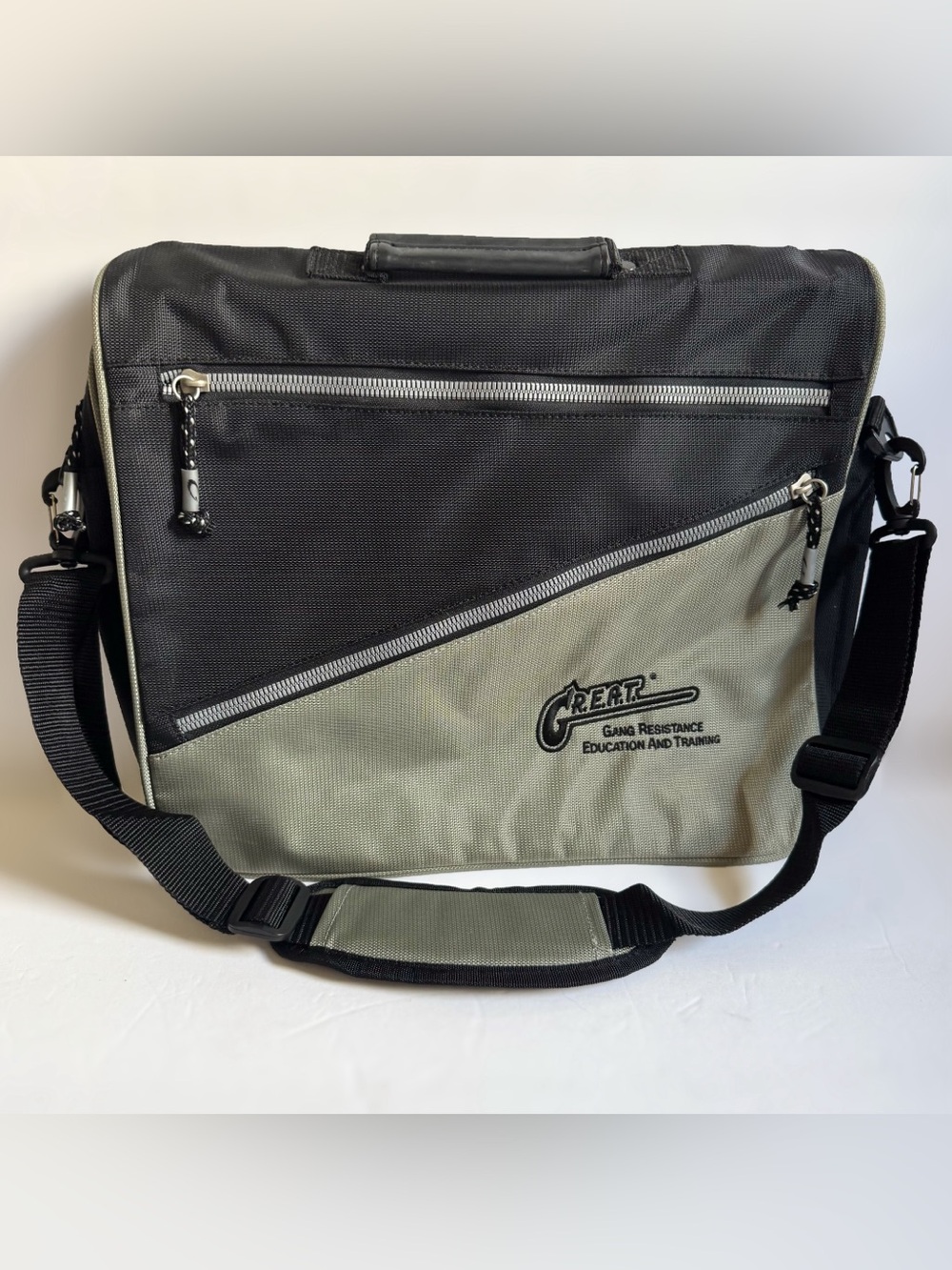 Vtg GREAT Gang Resistance Training Gemline Messenger Laptop Bag Briefcase